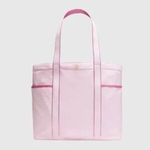 Lululemon Daily Multi-Pocket Tote Bag 20L Blissful Pink / Pink Frosting NWT